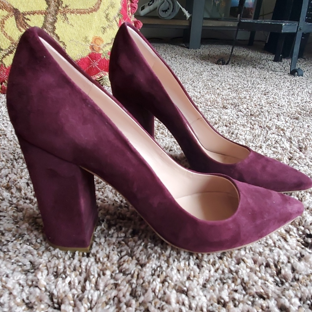 Size 38 iris&ink pumps